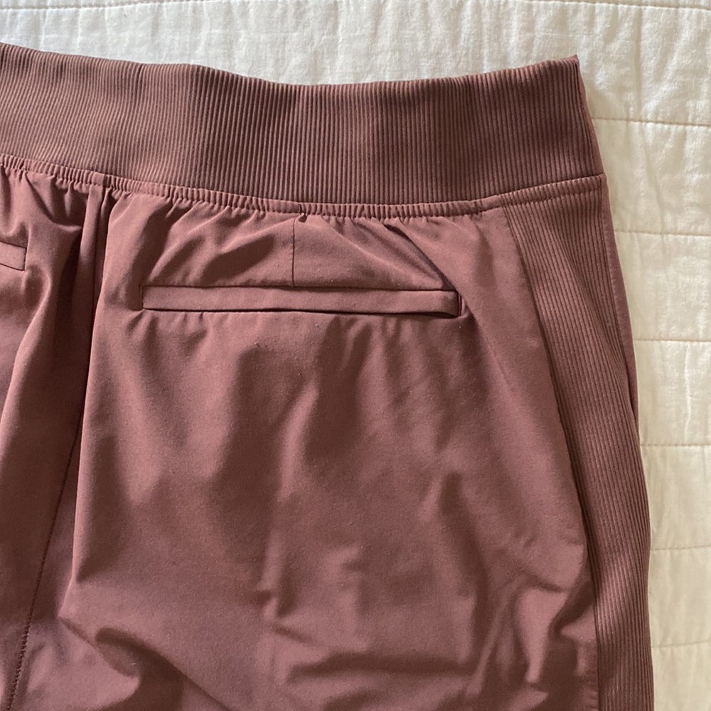 Athleta Brooklyn Ankle Pant Size 10 Color Mauve